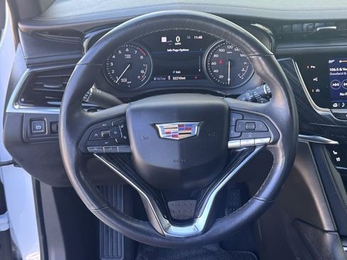 Used 2023 Cadillac XT6 Premium Luxury w/ Technology Package image 25