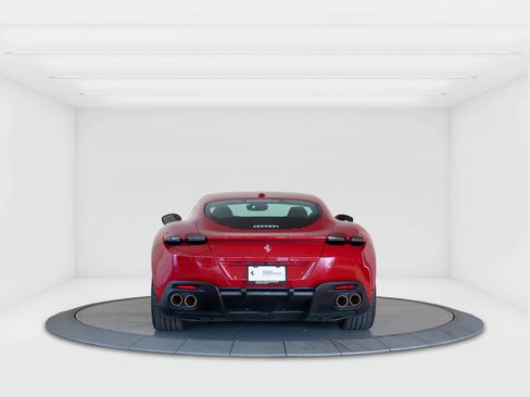 Certified 2022 Ferrari Roma image 4