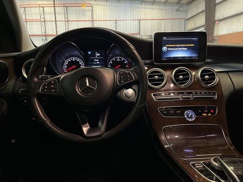 Used 2015 Mercedes-Benz C 300 4MATIC Sedan image 27