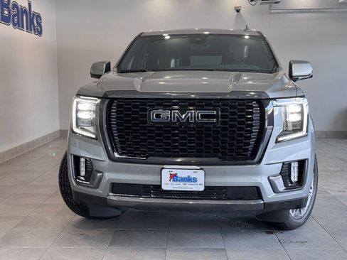 Certified 2023 GMC Yukon Denali Ultimate image 3
