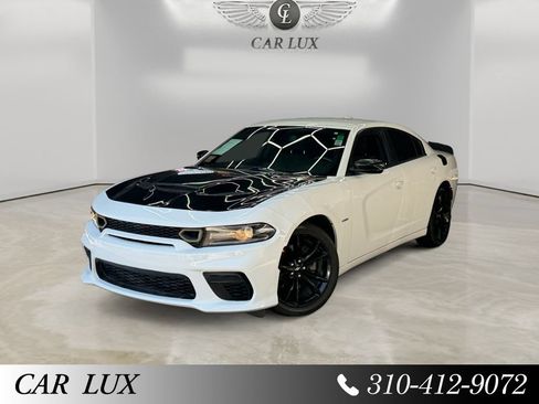 Used 2018 Dodge Charger R/T w/ Blacktop Package RWD image 1