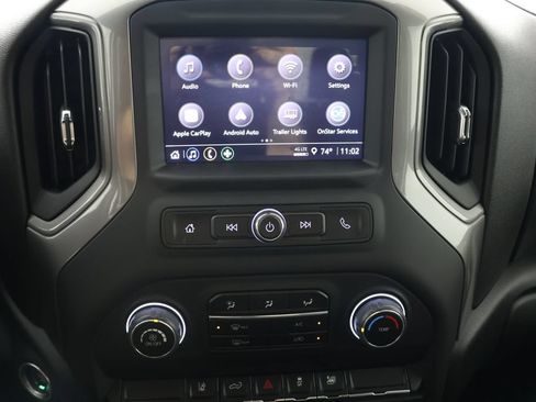 Used 2024 Chevrolet Silverado 2500 Custom AWD/4WD image 13