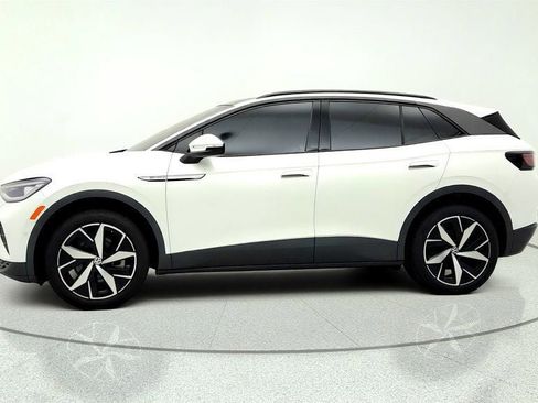 Used 2023 Volkswagen ID.4 Pro S AWD/4WD image 8