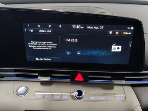 New 2026 Hyundai Elantra Limited FWD image 19