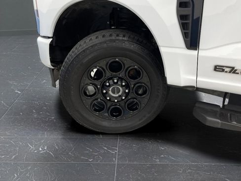 Used 2024 Ford F250 Lariat w/ Lariat Ultimate Package image 42