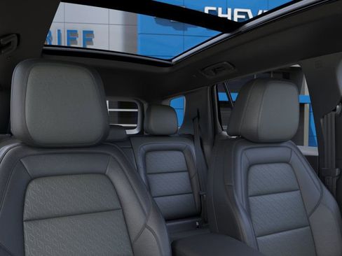 New 2026 Chevrolet Equinox LT w/ Convenience Package II image 24