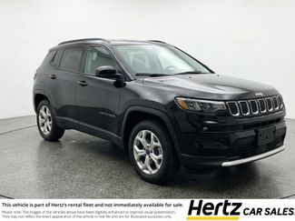 Used 2025 Jeep Compass Latitude video 1