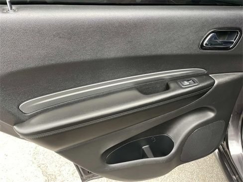 Used 2018 Dodge Durango GT w/ Blacktop Package image 22
