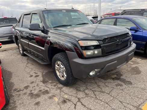 Used 2003 Chevrolet Avalanche 4x4 w/ Suspension Package, Off-Road image 20