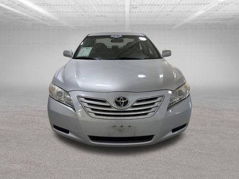 Used 2007 Toyota Camry LE FWD image 2