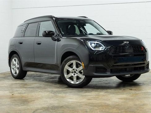 Certified 2025 MINI Cooper Countryman S image 5