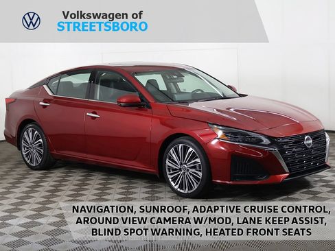 Used 2023 Nissan Altima 2.5 SL FWD image 1