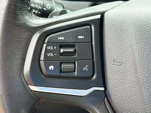 Used 2025 Honda Ridgeline Sport+ image 16