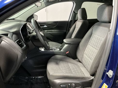 Used 2023 Chevrolet Equinox LT AWD/4WD image 14