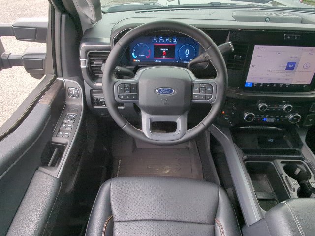 Used 2026 Ford F450 Lariat w/ FX4 Off-Road Package AWD/4WD image 7