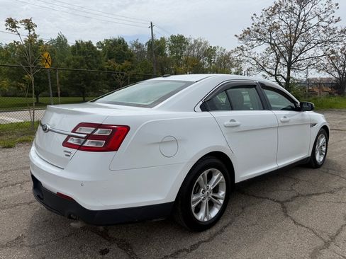 Used 2013 Ford Taurus SEL AWD/4WD image 3