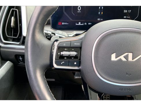 Used 2024 Kia Sorento SX Prestige AWD/4WD image 17