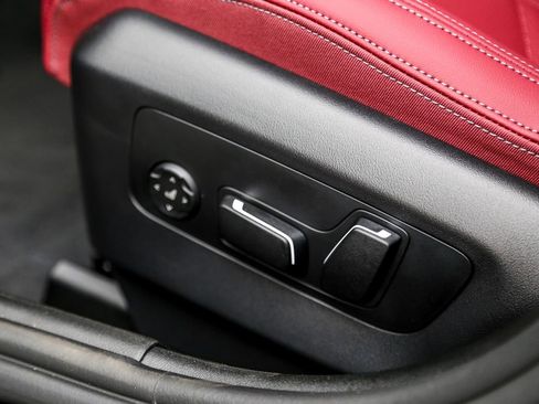 New 2026 BMW 530i xDrive 530i xDrive w/ M Sport Package image 21