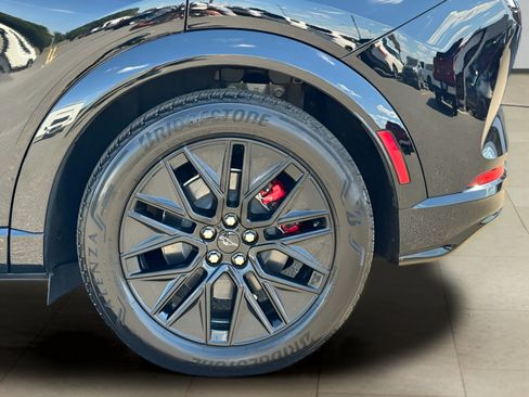 Certified 2025 Ford Mustang Mach-E Premium w/ Sport Appearance Package AWD/4WD image 39