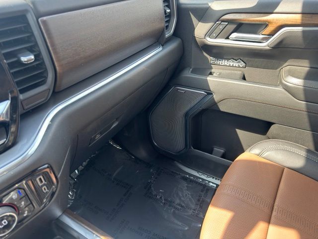 Certified 2023 Chevrolet Silverado 1500 High Country AWD/4WD image 27