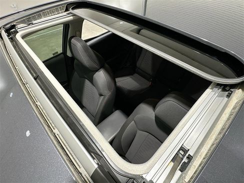 Used 2024 Subaru Impreza 2.0i Sport image 22