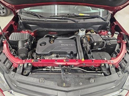 Used 2018 Chevrolet Equinox LT image 38