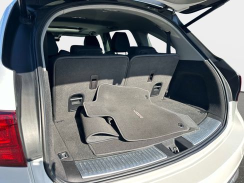 Used 2020 Acura MDX FWD image 9