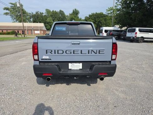 Used 2025 Honda Ridgeline RTL image 4