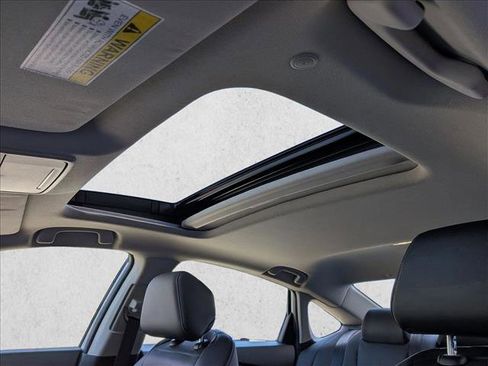 Used 2024 Honda Accord EX-L image 16