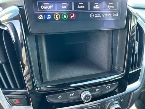 Used 2021 Chevrolet Traverse Premier w/ Redline Edition AWD/4WD image 32