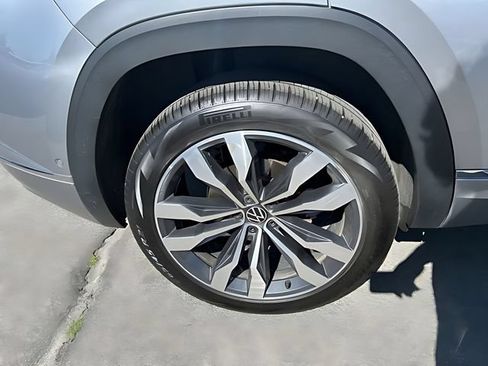 Used 2023 Volkswagen Atlas Cross Sport SEL Premium R-Line AWD/4WD image 13