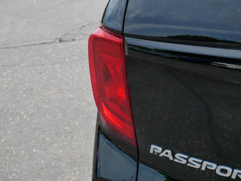 Used 2023 Honda Passport Elite image 17