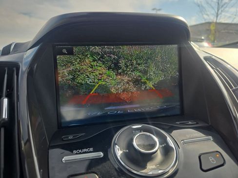 Used 2014 Ford Escape Titanium image 30