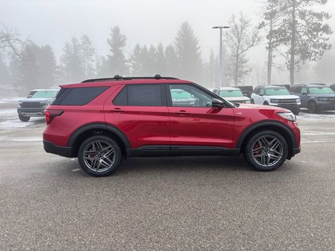 New 2026 Ford Explorer ST-Line w/ ST-Line Street Pack image 2