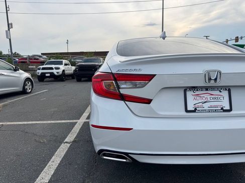 Used 2019 Honda Accord Sport image 11