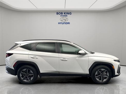 New 2026 Hyundai Tucson SEL FWD image 6