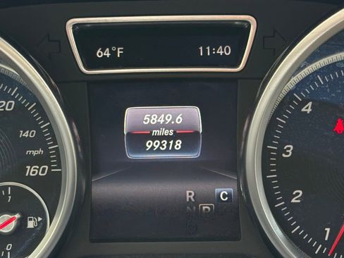 Used 2017 Mercedes-Benz GLS 450 4MATIC image 23