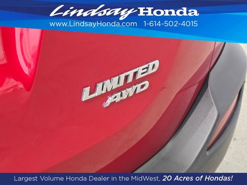 Used 2015 Toyota RAV4 Limited AWD/4WD image 7