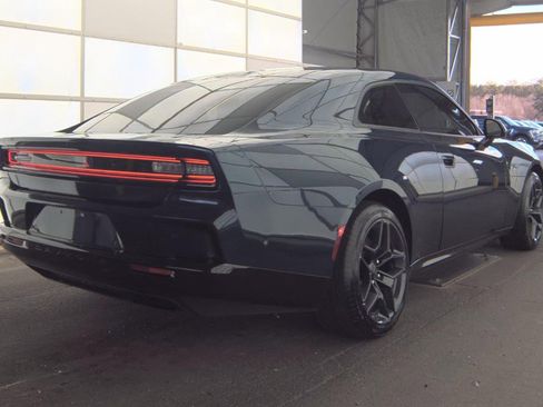 Used 2024 Dodge Charger R/T w/ Plus Group image 4