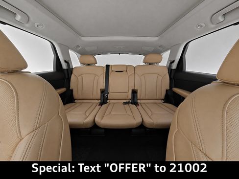 Certified 2025 Audi Q7 3.0T Prestige AWD/4WD image 16