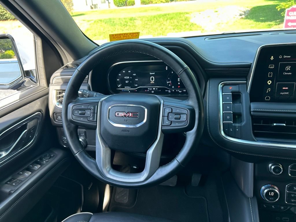 Used 2023 GMC Yukon SLT w/ SLT Premium Package RWD image 28