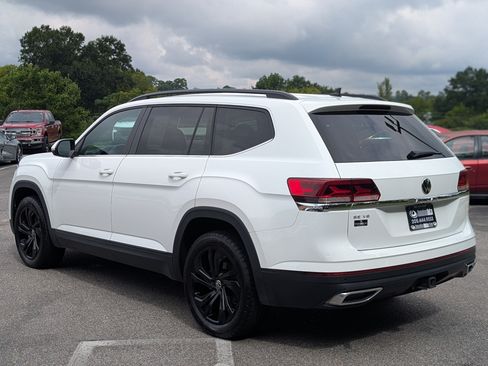 Used 2023 Volkswagen Atlas SE FWD image 7