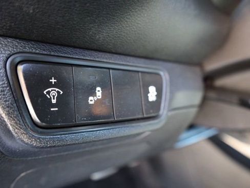 Used 2023 Kia Forte GT-Line image 13