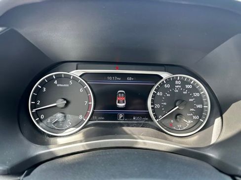 New 2025 Nissan Sentra SR w/ Midnight Edition image 28