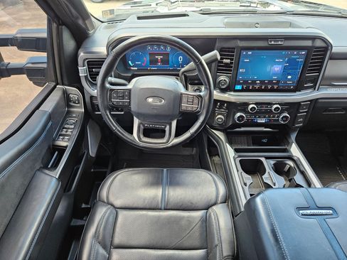 Used 2025 Ford F350 Platinum AWD/4WD image 29