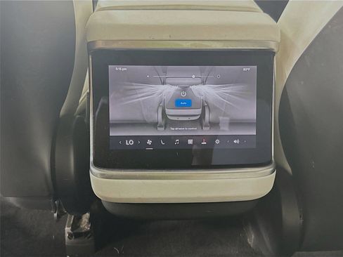 Used 2022 Tesla Model S Plaid image 13