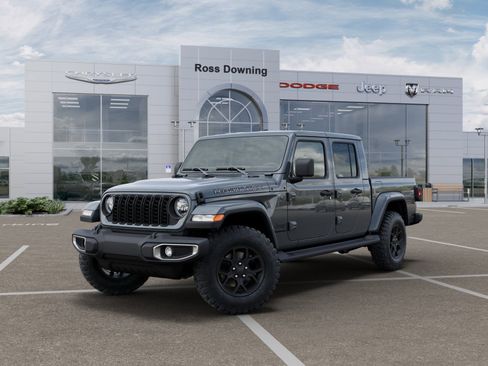 New 2025 Jeep Gladiator High Tide image 2