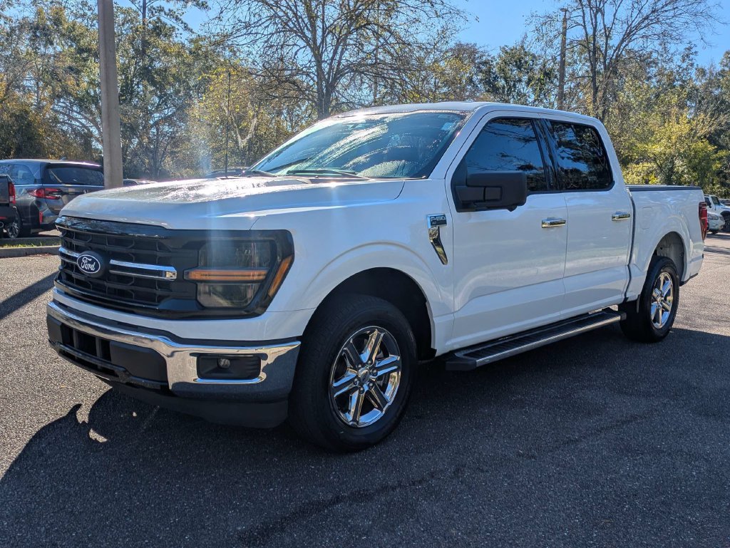 Used 2024 Ford F150 XLT w/ Mobile Office Package RWD image 7