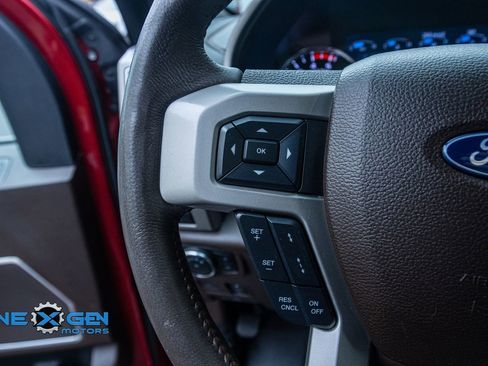 Used 2020 Ford F250 King Ranch w/ King Ranch Ultimate Package AWD/4WD image 15