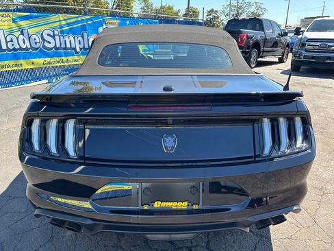 Used 2019 Ford Mustang GT Premium w/ GT Performance Package RWD image 3